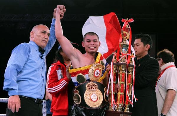 Petinju Ulang Tahun Hari Ini: Chris John sang Legenda Tinju Indonesia Ultah ke-44 Petinju Ulang Tahun Hari Ini: Chris John sang Legenda Tinju Indonesia Ultah ke-44