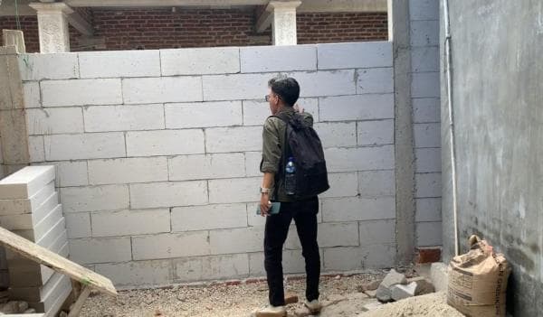 Viral, Jalan Akses Masuk Rumah di Ponorogo di Tembok Tetangga