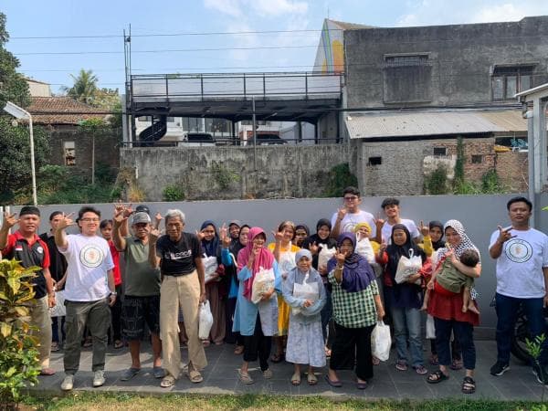Dukung Ganjar Pranowo, Generasi Muda Bandung Bentuk Laskar Pemuda Ganjar dan Bagikan Sembako