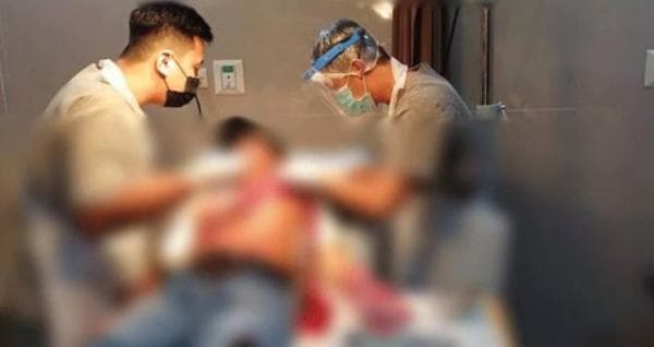 Ngeri! Ayah dan Anak Dibacok Tetangganya di Palangka Raya