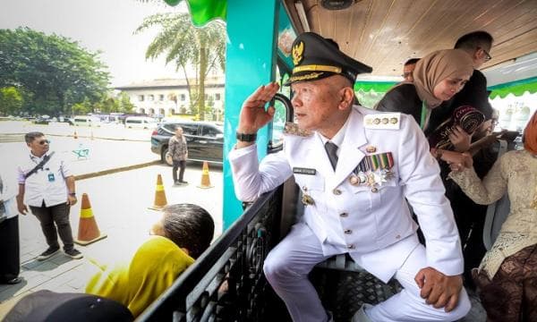 Target 100 Hari Kerja Bambang Tirtoyuliono: Bandung Kondusif dan Penanganan Darurat Sampah