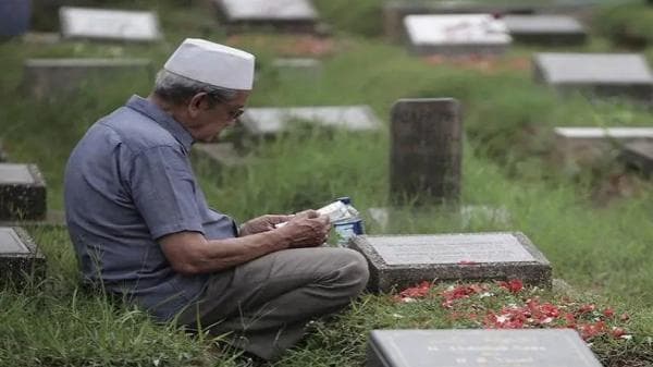 Berikut Tata Cara Mengirim Doa Yasin untuk Orang Meninggal, Membaca Doa Tawasul dan Al Fatihah