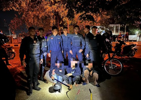 Hendak Tawuran Konten, 4 Remaja di Cirebon Diamankan Maung Presisi Berikut Barang Buktinya