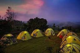 Diduga Hipotermia, Siswa MTs Solo Tewas saat Camping di Bukit Sekipan Tawangmangu