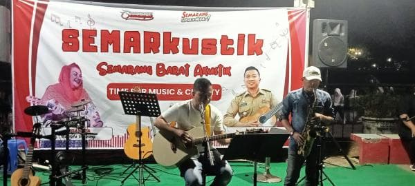 Atasi Kemiskinan dan Stunting, Camat Semarang Barat Gelar Charity Semarkustik