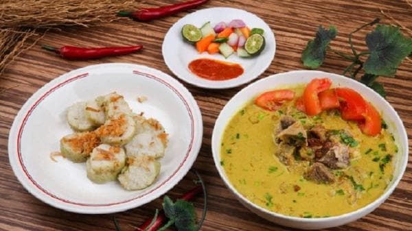 20 Makanan Khas Cirebon Cita Rasa Otentik, Tua Muda Wajib Mencoba!