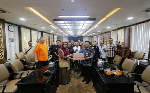 DPRD Jabar Terima Studi Komparasi DPRD Kalsel Terkait Pengelolaan Dokumentasi dan Informasi