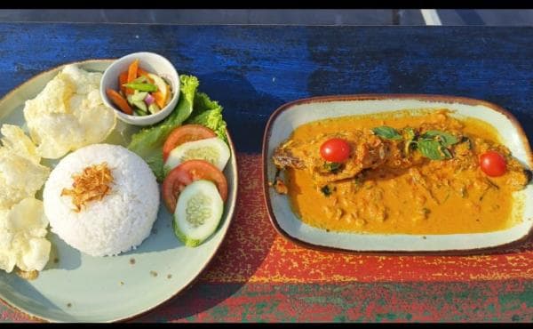 Kuliner Lele Mangut di Cilegon, Pedasnya Nampol!