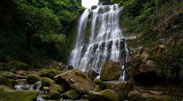 9 Curug di Cilacap, Eksotis dengan Kesejukan Alam yang Asri 9 Curug di Cilacap, Eksotis dengan Kesejukan Alam yang Asri