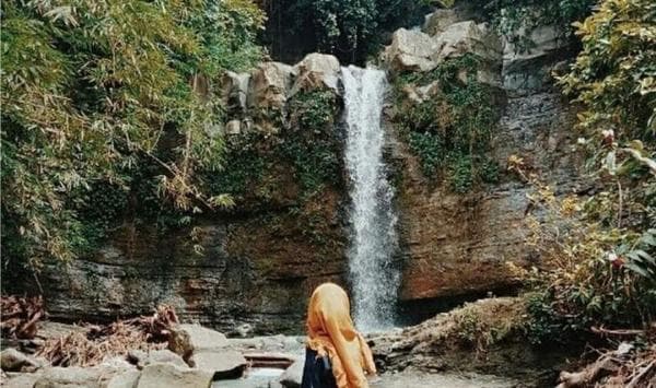 Asal Usul Curug Pengantin Cilacap, Menyibak Cerita Asmara Pasangan Si Cantik dan Si Buruk Rupa