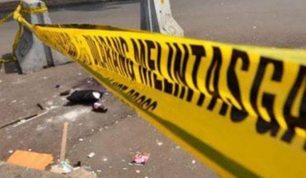 Kecelakaan Hari Ini! Angkudes Tabrak Truk Parkir, Satu Korban Tewas