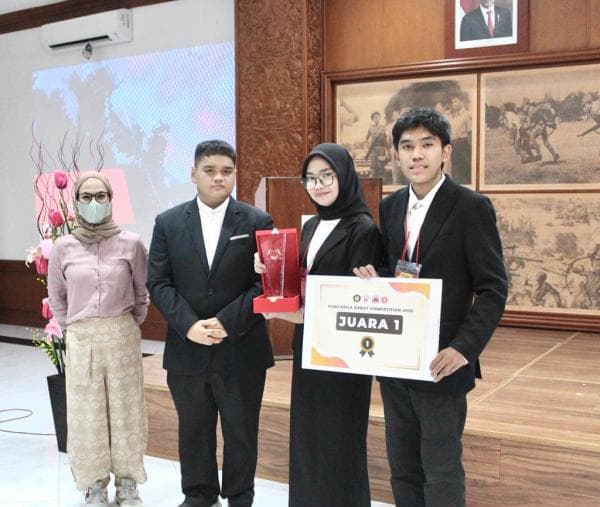 Mengenal MDC, Organisasi Debat Hukum USU yang Sudah Menoreh Banyak Prestasi Mengenal MDC, Organisasi Debat Hukum USU yang Sudah Menoreh Banyak Prestasi