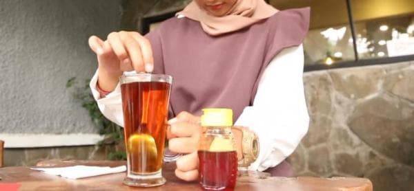 8 Jenis Madu Asli Indonesia, Miliki Rasa dan Aroma yang Berbeda 8 Jenis Madu Asli Indonesia, Miliki Rasa dan Aroma yang Berbeda