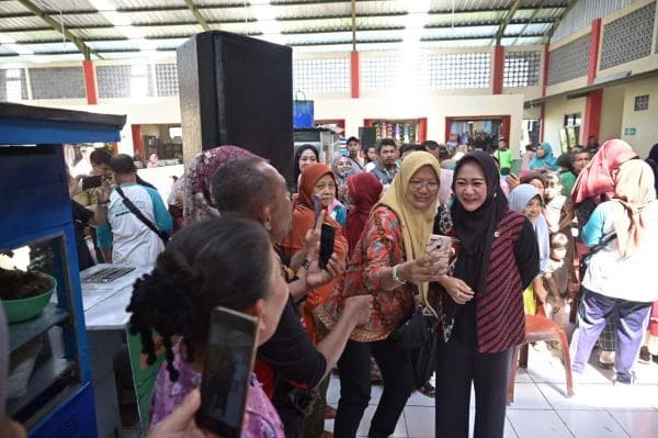 Begini Penampakan Pasar Badog yang Bikin Pembeli dan Penjual Nyaman