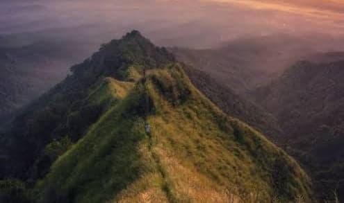 Deretan Bukit yang Dikenal Menakutkan di Indonesia, Ada Bukit Soeharto Deretan Bukit yang Dikenal Menakutkan di Indonesia, Ada Bukit Soeharto