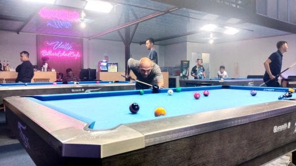 Unity Billiard & Cafe: Rumah Billiard Bertaraf Internasional untuk Depok Unity Billiard & Cafe: Rumah Billiard Bertaraf Internasional untuk Depok