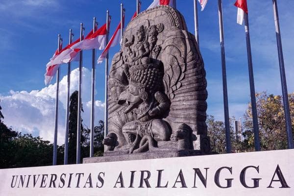 Kuliah Gratis di Unair, Berikut Ragam Beasiswanya