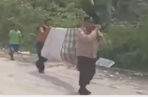 Ibu Melahirkan Saat di Tandu Sejauh 3 Km, Aksi Heroik Bripka Heru Jadi Viral