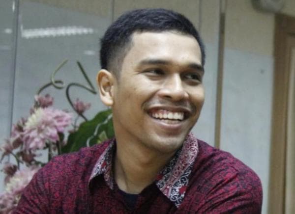 Sahat Sinurat Menyayangkan Teriakan "Huuu" saat Pelantikan Prabowo-Gibran Sahat Sinurat Menyayangkan Teriakan "Huuu" saat Pelantikan Prabowo-Gibran