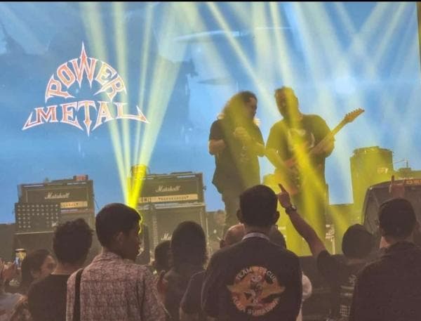 Lepas Kangen, Grup Rock Power Metal Meriahkan Acara Relawan KOM'ITS