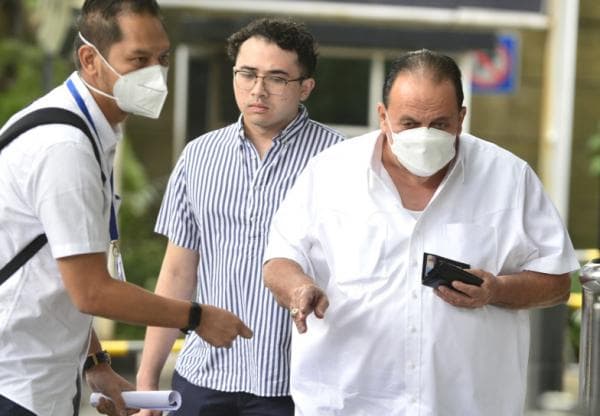 Direktur Utama PT Nusa Halmahera Mineral, Haji Romo Nitiyudo Wachjo alias Haji Robert Diperiksa KPK