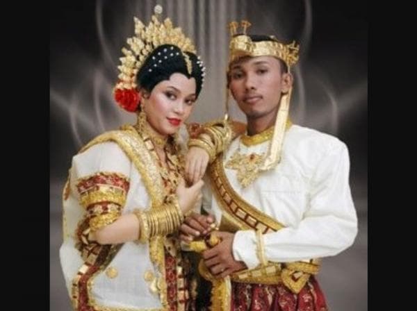 Wow, Inilah 7 Biaya Pernikahan Adat Termahal Di Indonesia, Bisa Sampai Miliaran