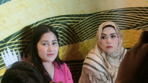 Klarifikasi Tudingan Santet, Icha Annisa Faradilla Ancam Laporkan Warganet Klarifikasi Tudingan Santet, Icha Annisa Faradilla Ancam Laporkan Warganet