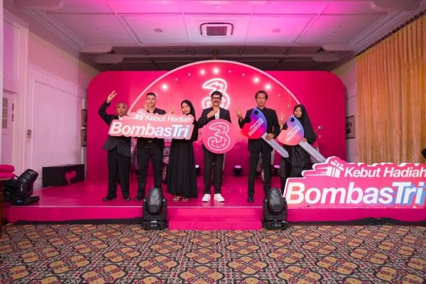 Rayakan Loyalitas Pelanggan, Tri Umumkan Pemenang Utama Program Kebut Hadiah BombasTri