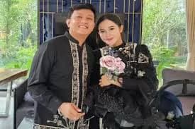 Kronologi Putus Hubungan Denny Caknan dengan Happy Asmara Kronologi Putus Hubungan Denny Caknan dengan Happy Asmara