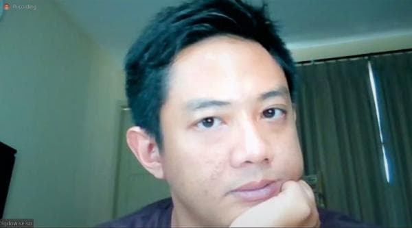 Profesor Kumba Digdowiseiso Mundur dari Jabatan Dekan FEB Unas