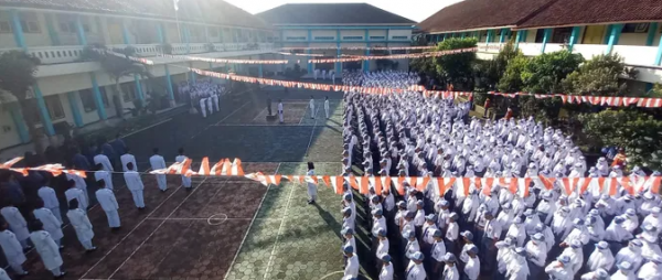 Terbaru! 4 SMA Terbaik 2024 di Karanganyar Cocok Untuk Anak Anda, Langsung Datang ke Sekolahan