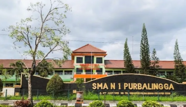 Terbaru! 4 SMA Terbaik 2024 di Purbalingga Cocok Untuk Anak Anda, Langsung Datang ke Sekolahan