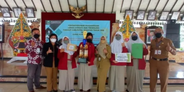 Wajib Tau! 7 SMA Terbaik di Kabupaten Magetan, Siap Cetak Siswa Berprestasi dan Berakhlak Wajib Tau! 7 SMA Terbaik di Kabupaten Magetan, Siap Cetak Siswa Berprestasi dan Berakhlak