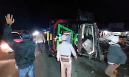 Korban Laka Maut Bus Pelajar Depok 66 Orang, Ada Penumpang Mobil dan Pengendara Motor