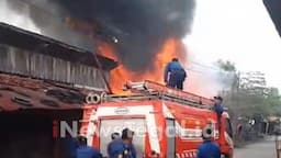 Sejumlah Kios di Pasar Loak Kota Tegal Ludes Terbakar