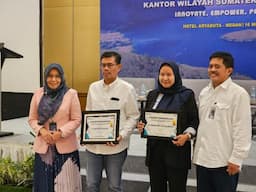 Propernas Dianugerahi Dua Penghargaan dari BTN KC Medan