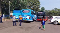 Gelar Ramcek, Polres Subang Tahan 3 Bus Pariwisata yang Tidak Laik Jalan