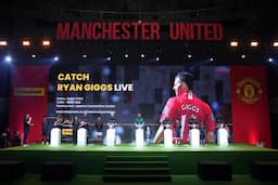 Jalin Kemitraan Global, Maybank Luncurkan Kartu Kredit Manchester United