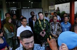 Starlink Resmi Beroperasi di Indonesia, Elon Musk :  Saya Fokus di Starlink