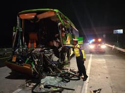 Kecelakaan Bus Pariwisata Rombongan Siswa SMP Malang di Tol Jombang, 2 Tewas, 15 Luka-luka