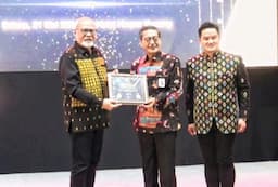 PT Dharma Lautan Utama Terima Penghargaan Kadin NTT Awards 2024 atas Kontribusi Ekonomi