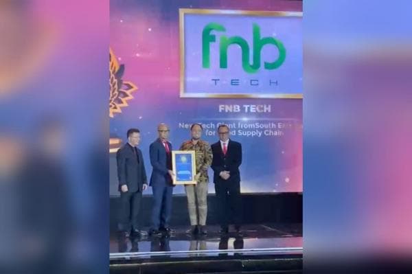 FnB Tech Raih Penghargaan New Tech Giant From South East Asia For Food Suply Chain FnB Tech Raih Penghargaan New Tech Giant From South East Asia For Food Suply Chain