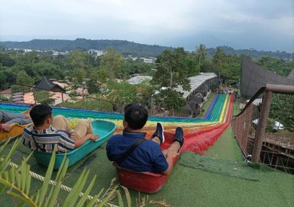 Semilir Eco Park, Destinasi Wisata Unik Semarang yang Wajib Dikunjungi, Sensasinya Tak Terlupakan!