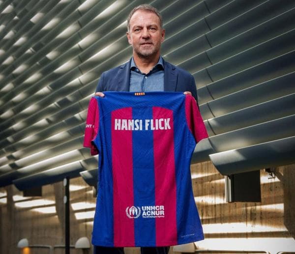 Era Baru Barcelona, Hansi Flick Resmi Memegang Tongkat Komando