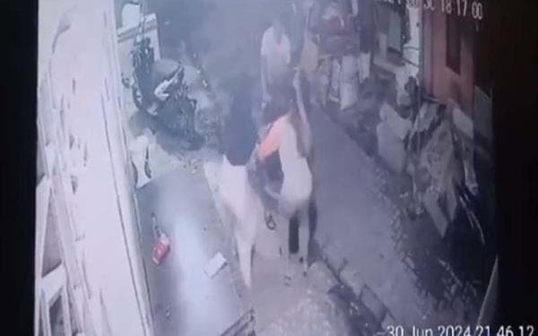 Sepupu Adalah Maut, Suami Tega Bakar Istri Ketiga Gegara Cemburu Sering Pergi Bersama Kerabat Pria