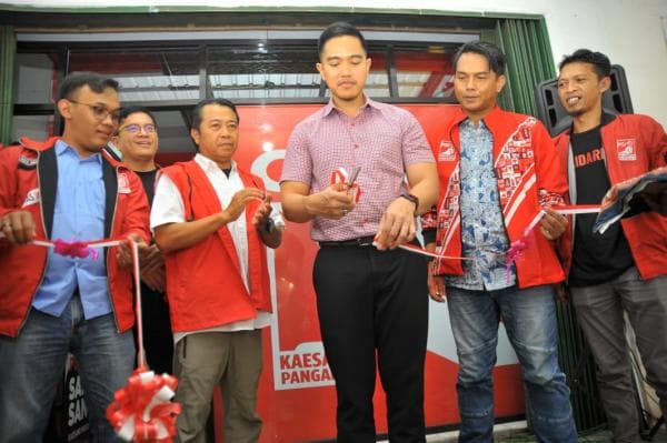 Resmikan Kantor PSI Karanganyar, Kaesang Berikan Rekomendasi Cabup Kebumen dan Banjarnegara