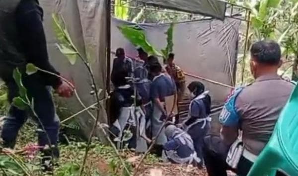 Diduga Dibunuh, Jasad Wanita di Pacet Kabupaten Bandung Dikubur di Belakang Rumah Mantan Suami