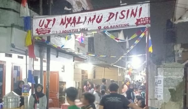 Sulap Gang Jadi Kampung Hantu, Cara Kreatif Pemuda Cicadas Bandung Galang Dana 17-an Sulap Gang Jadi Kampung Hantu, Cara Kreatif Pemuda Cicadas Bandung Galang Dana 17-an