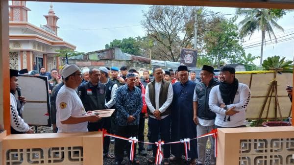 Warung Satmori Tasikmalaya Resmi Dibuka, Sajikan Menu Murah Meriah Warung Satmori Tasikmalaya Resmi Dibuka, Sajikan Menu Murah Meriah