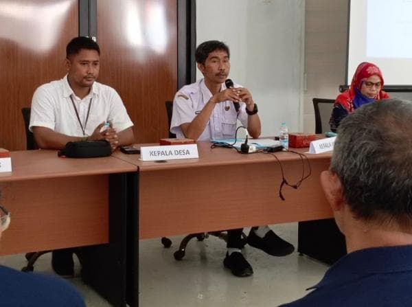 Kepala Kantor Cabang DKP Banten Wilayah Selatan Hadiri Acara Dospulkam 2024 di Desa Cikiruhwetan Kepala Kantor Cabang DKP Banten Wilayah Selatan Hadiri Acara Dospulkam 2024 di Desa Cikiruhwetan
